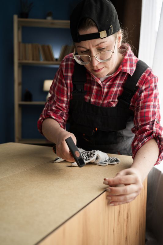 Local Handyman Assembly Service in Pontiac, MI