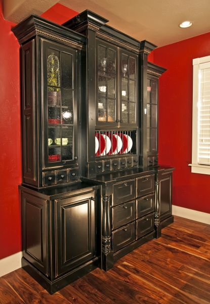 Hutch Installation Service